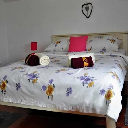 Belicka - Two Bedroom With Shared Terrace - A1 Apartment